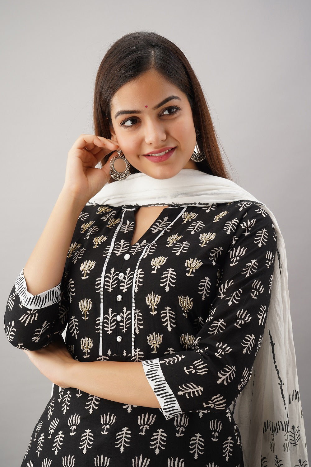Black and White Mughal Motif Jaipuri Cotton Kurti.Pure Versatile Cotton. |  Laces and Frills | Laces and Frills